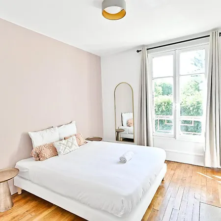Apartment Lumineux Banlieue Parisienne - Puteaux