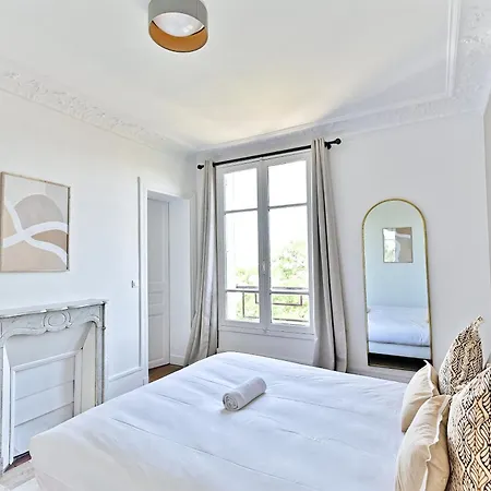 Apartment Lumineux Banlieue Parisienne - Puteaux