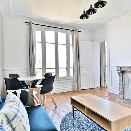 Apartment Lumineux Banlieue Parisienne -